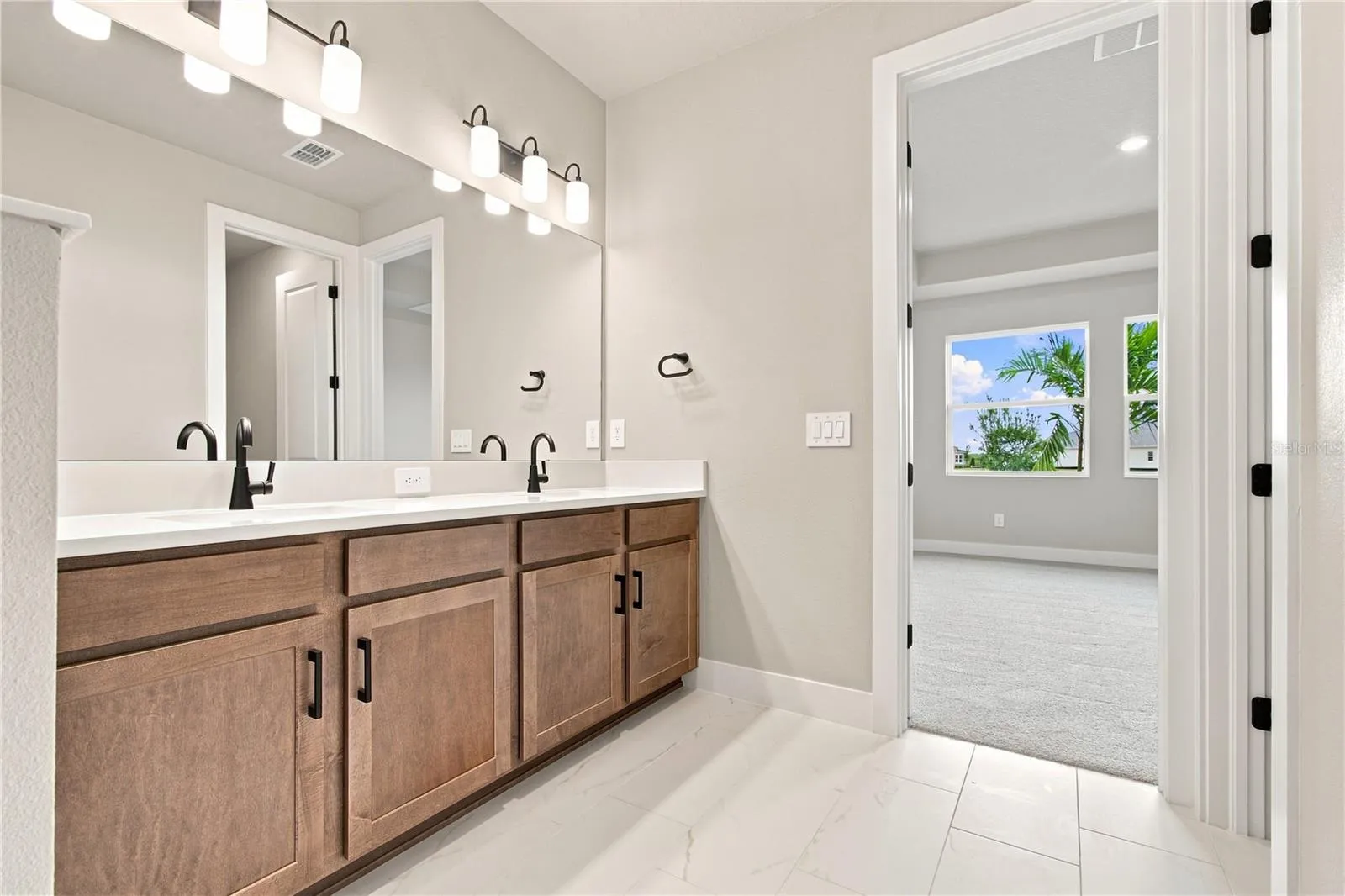Owner's Bath