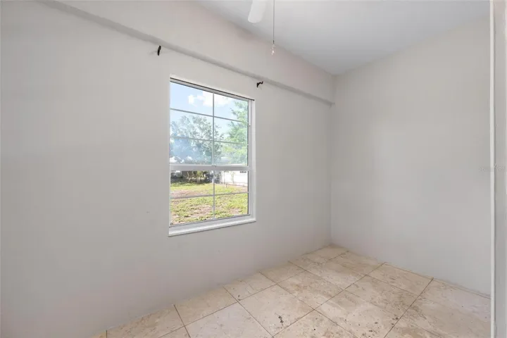 Office/Bonus Room