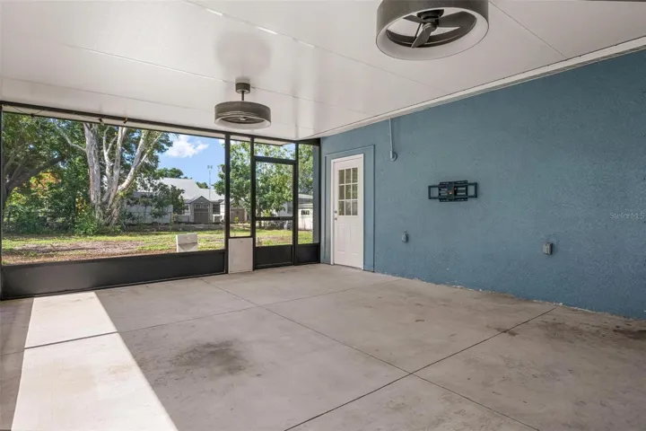 Lanai
