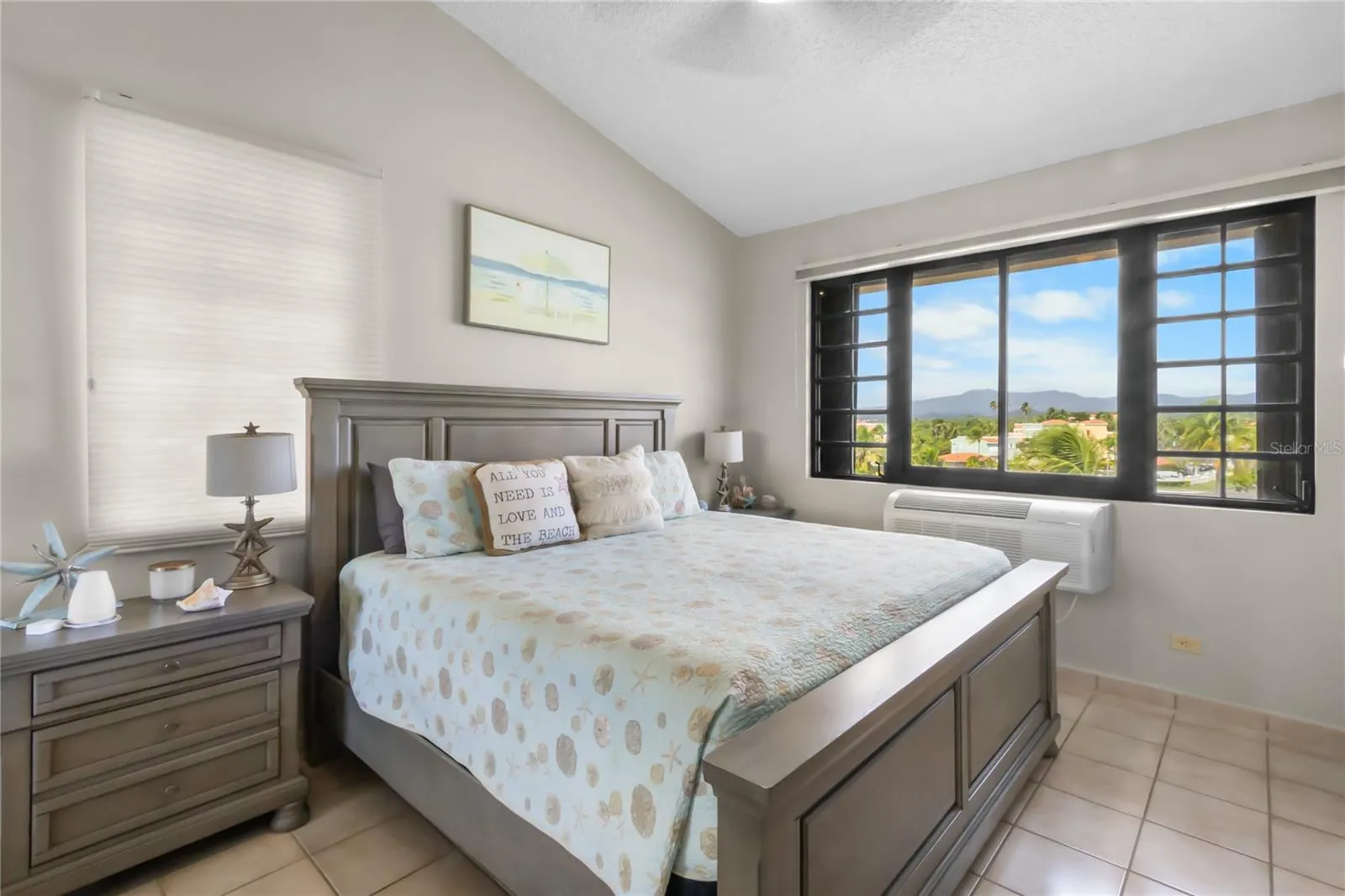 Guestroom 1