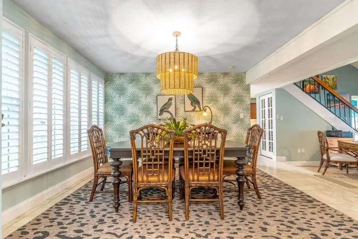 View from the entrance, family room is adjacent, and the hall leads into the kitchen
