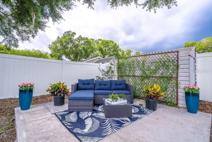 Another outdoor entertaining and relaxing space