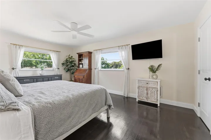 Primary suite