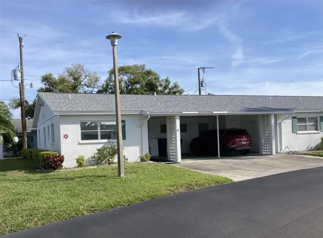 Villa with carport.