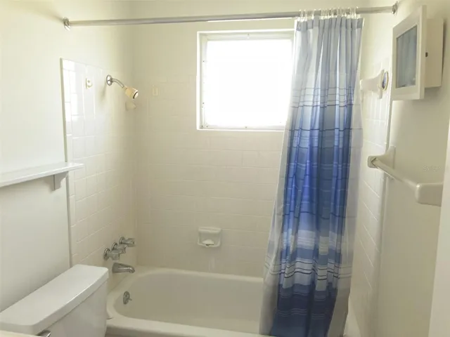 Second bathroom.