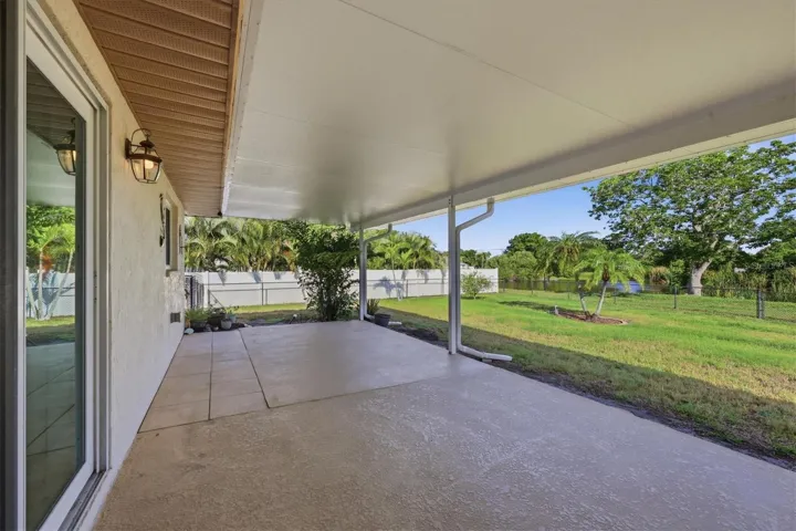 Covererd rear patio