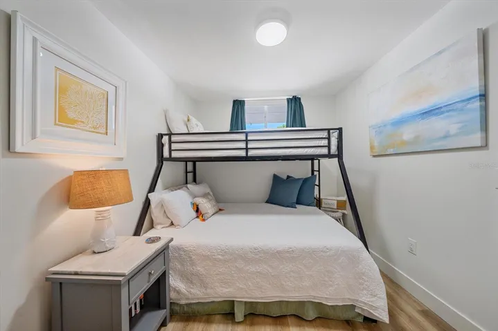 Guest bedroom