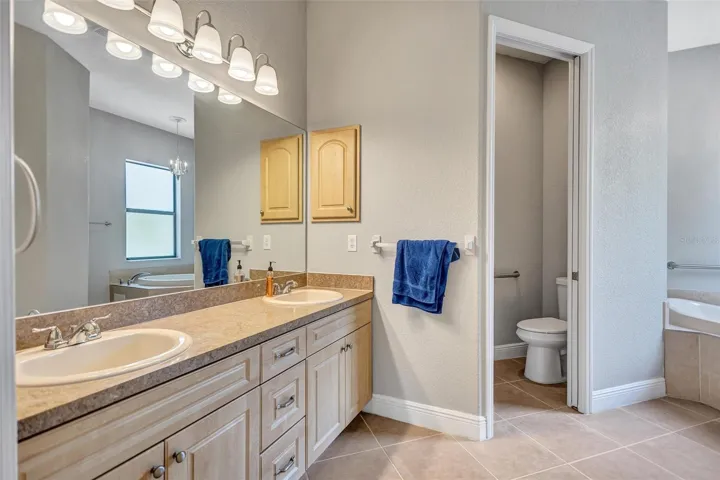 Primary bath