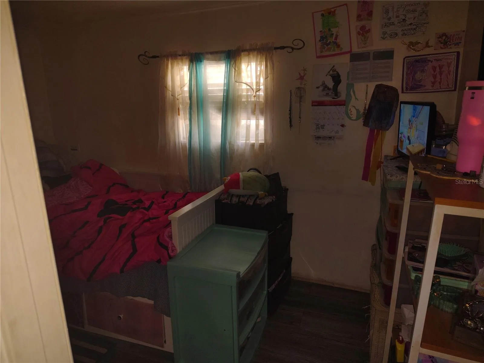 2nd Bedroom