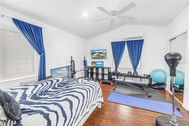 Mother-in-law suite