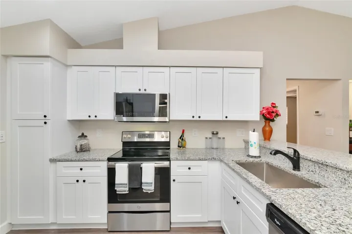 All new kitchen with new cabinets