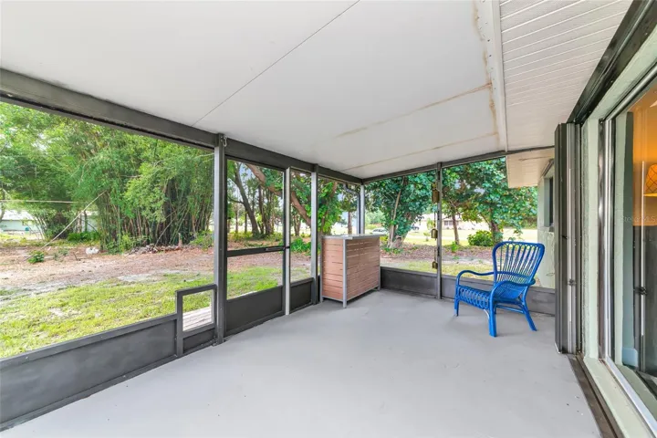 Private lanai