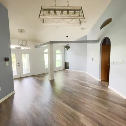 Living and Entrance