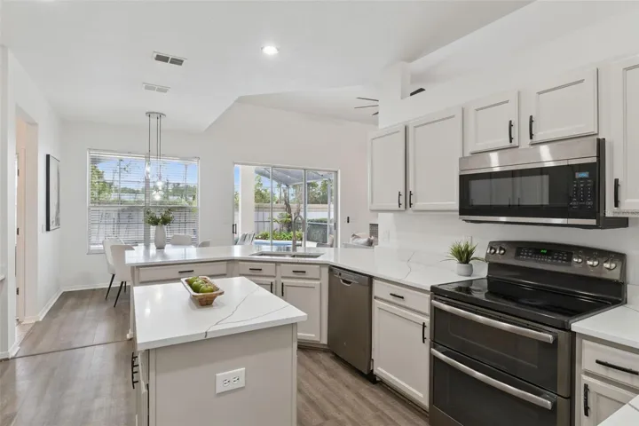 Kitchen with island