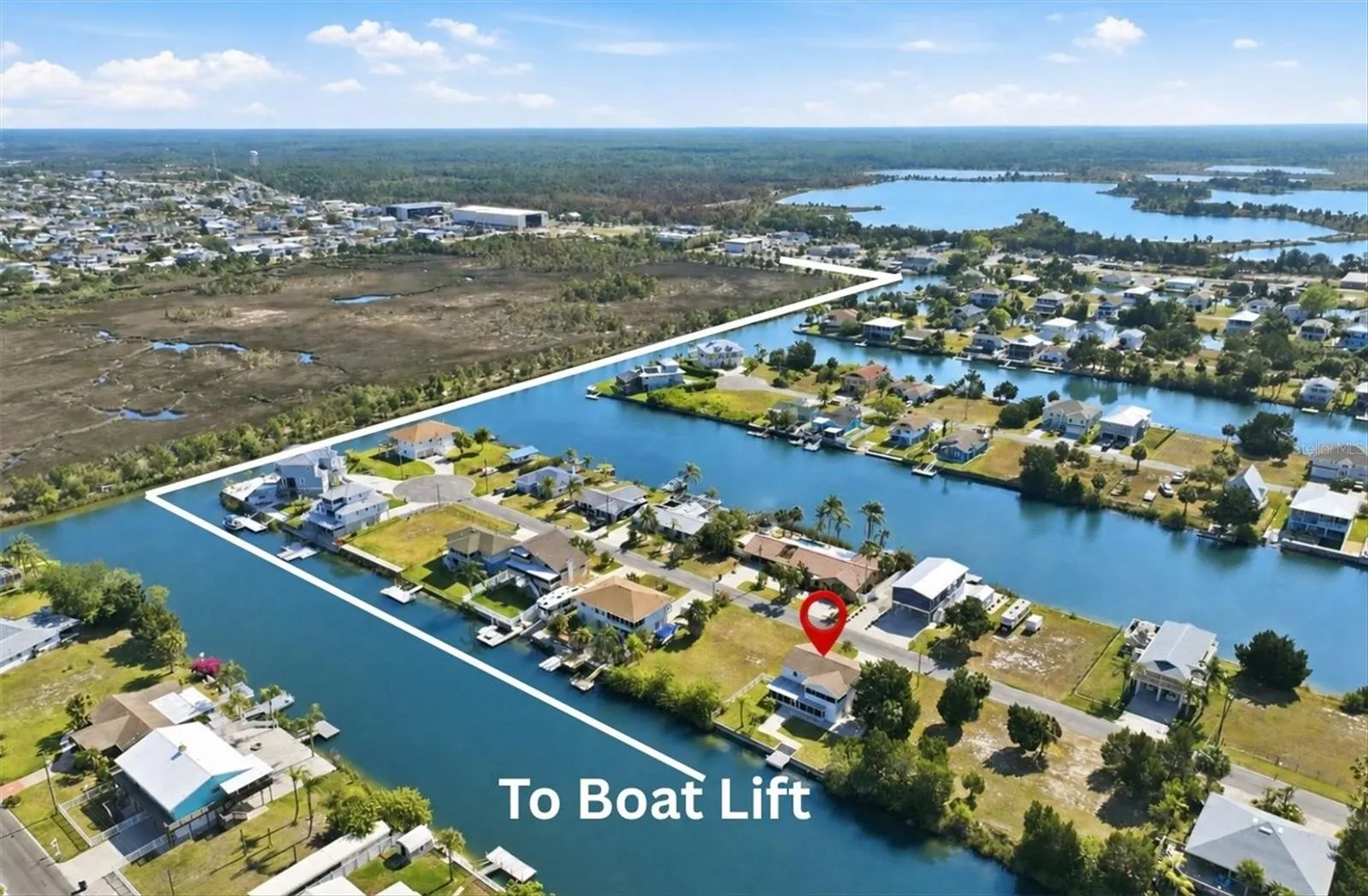 Very Close to the Community Boat Lift to get to the Salt Side