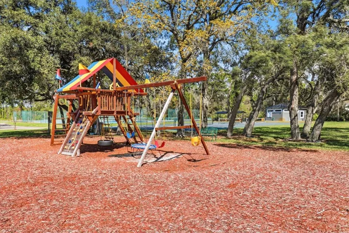 Glen Lakes Children's Playground