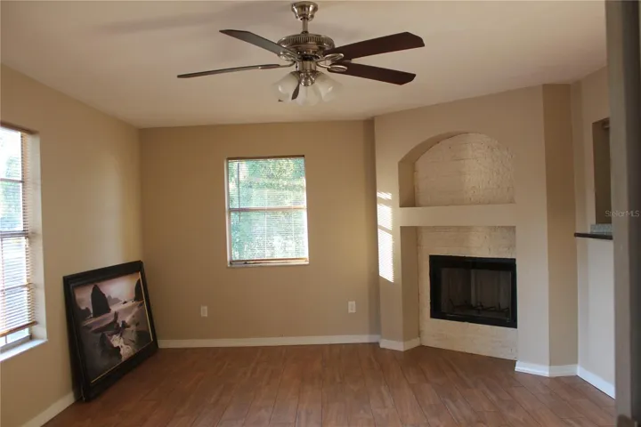 front livingroom