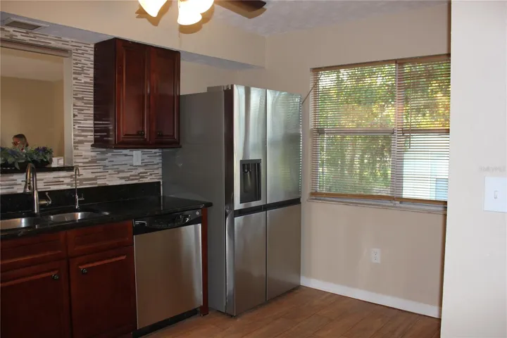 Kitchen refrig newer