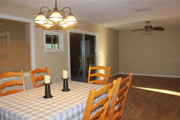 dining to family room