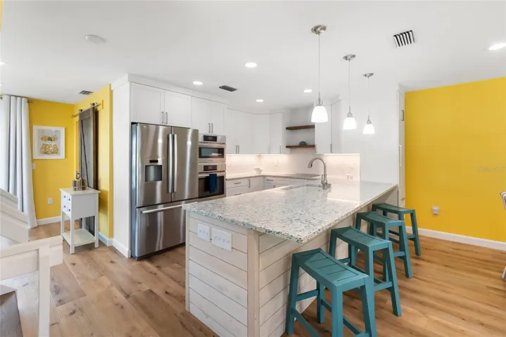 Ample Breakfast Bar space