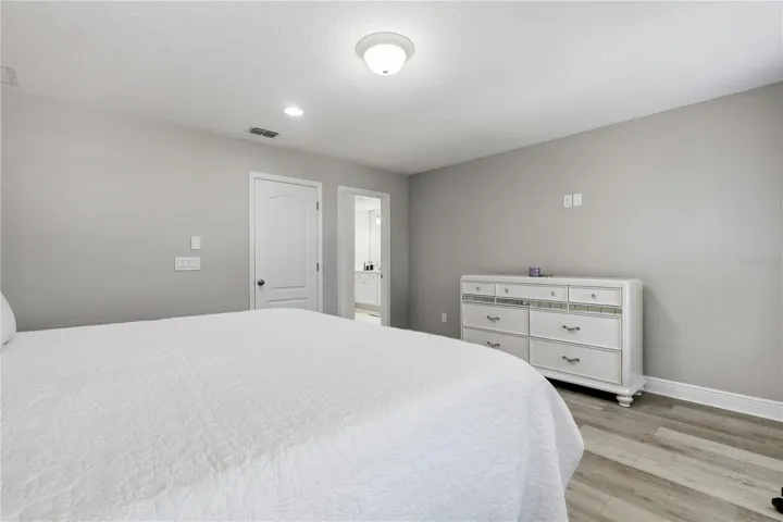 Master suite