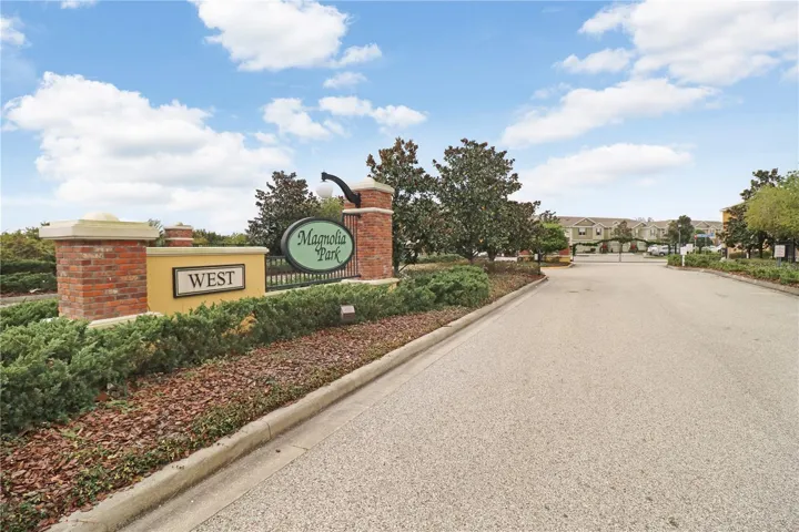 Magnolia Park Entry Feature