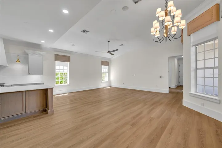 Kitchen / family room