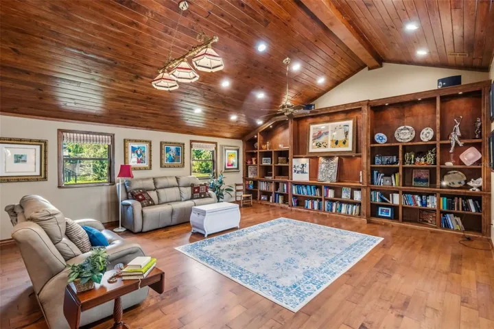 Walk way to Family Room / Dance Room