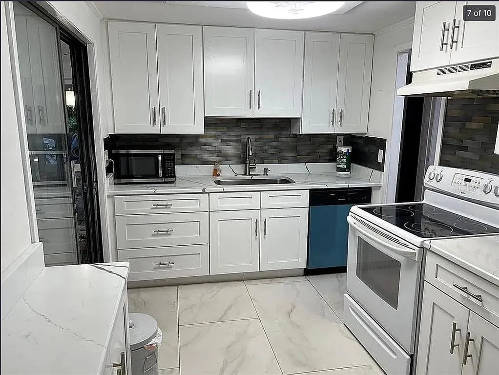 New Remodeled kitchen