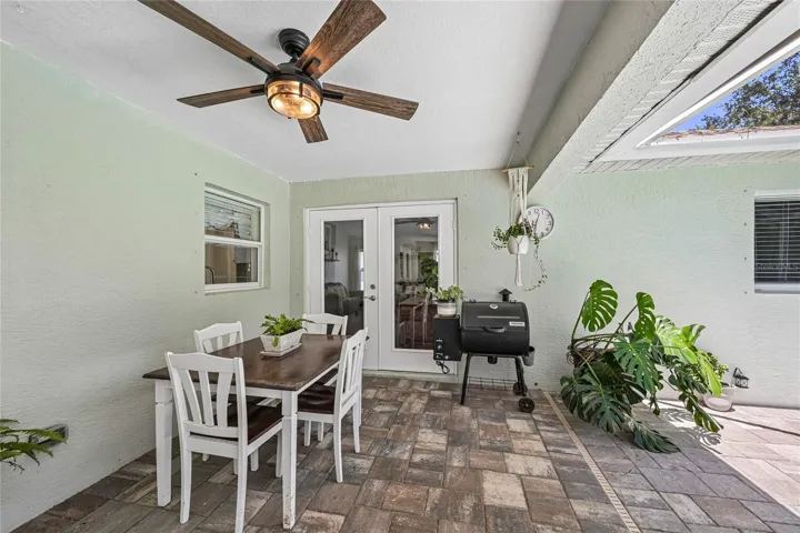 Lanai Patio