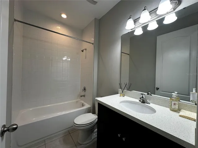 In-law, full bathroom at first floor.