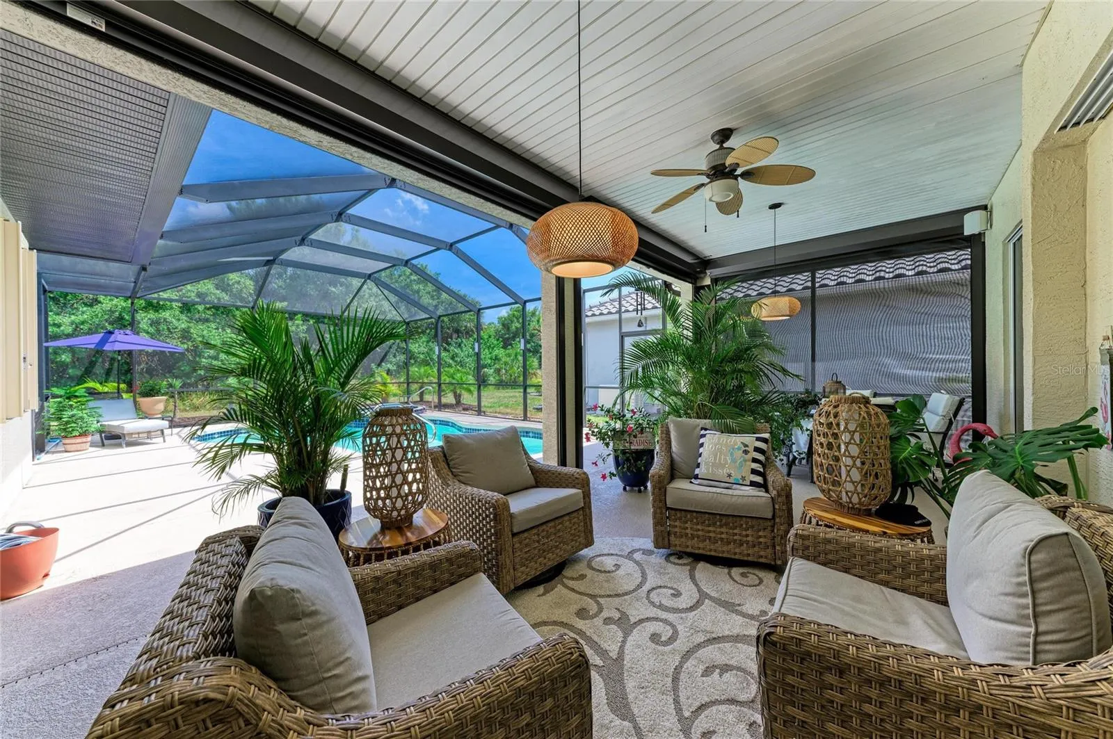 Covered, shaded &amp; cozy outdoor living space