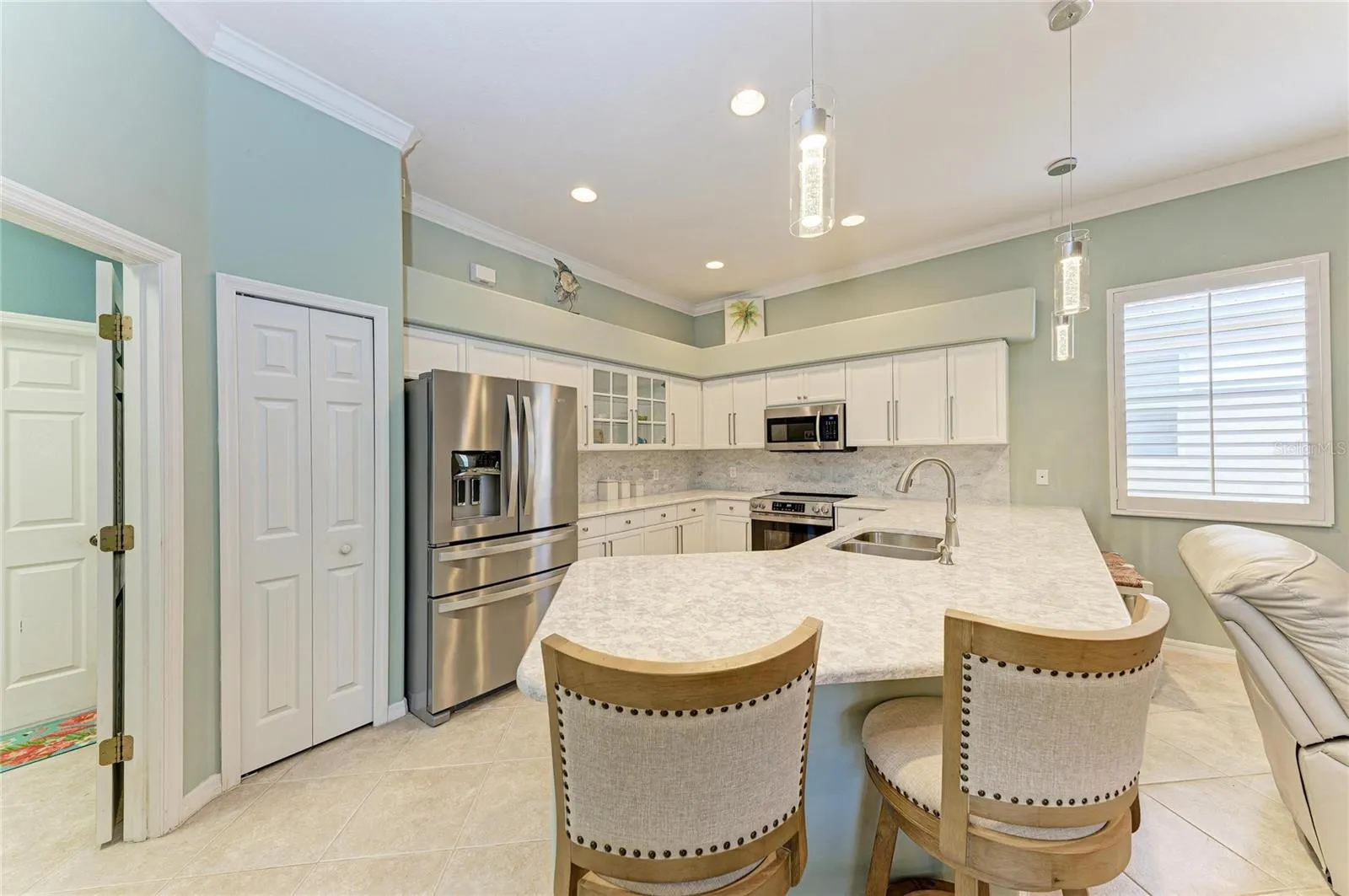 Breakfast Bar