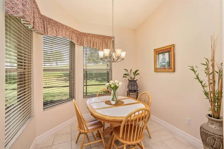 Breakfast Nook