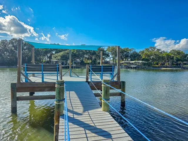 Community Dock