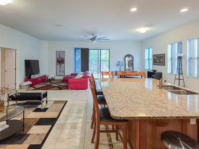 Fam Room & Kitchen Island