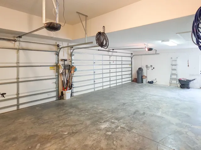 3-car garage