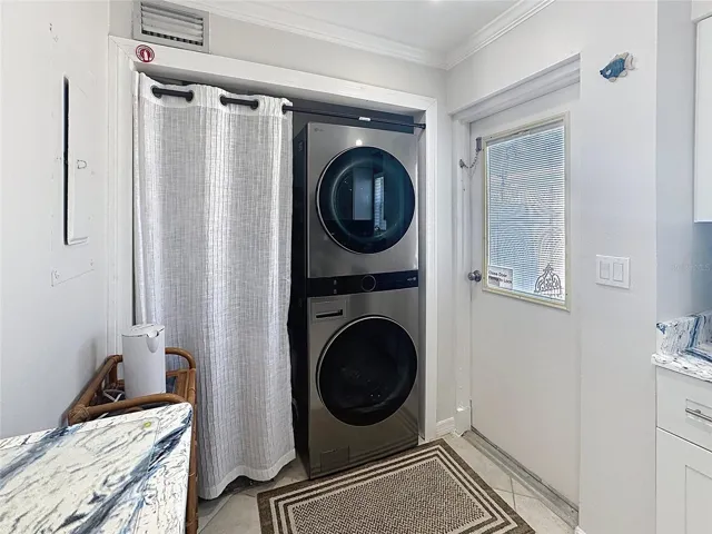 Washer & Dryer in House
