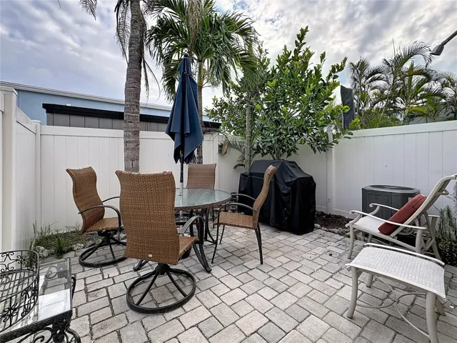 Private Fenced in Courtyard Out Back