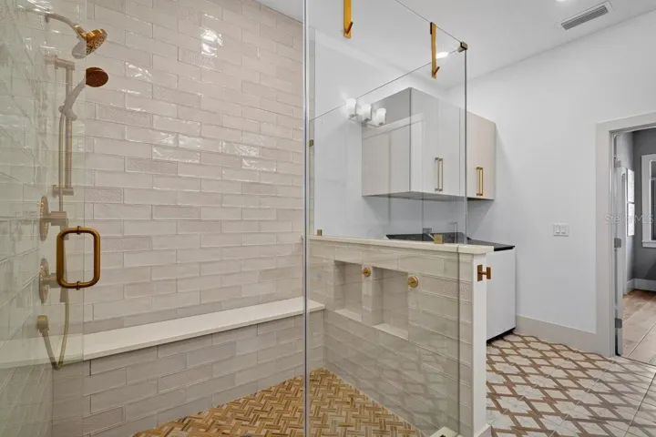 Primary Shower