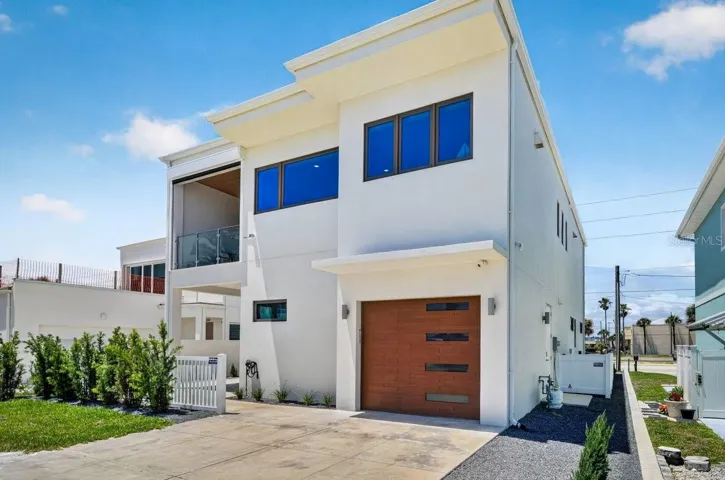 North Elevation (Hill St)