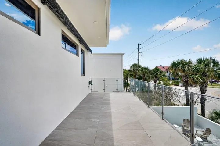 Open Air West Balcony with elecrtric awning