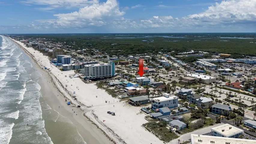 3rd Ave Beach Approach Car Access few houses to the the North