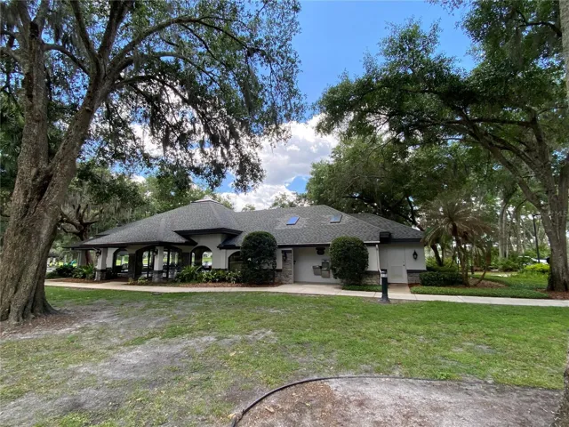 Sawyer Park  (rest rooms, covered area, etc)