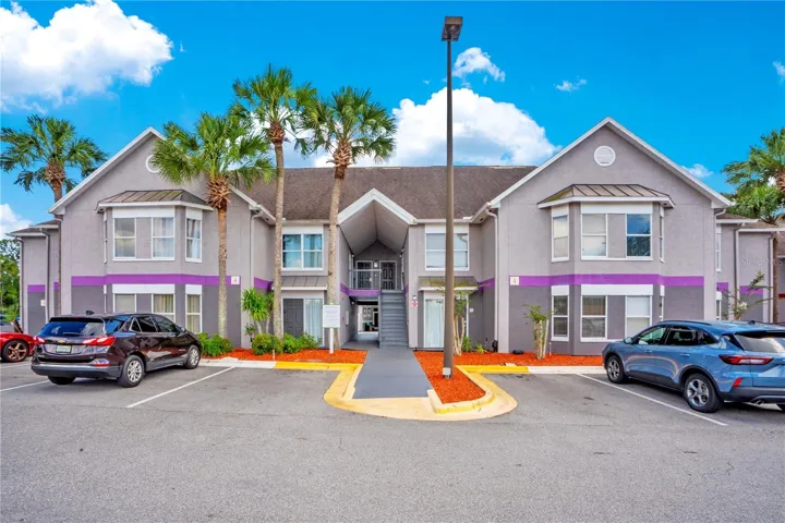Parkway Palms Resort condo near Walt Disney World in Kissimmee