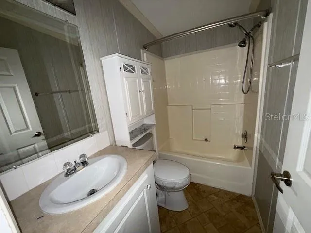 1170