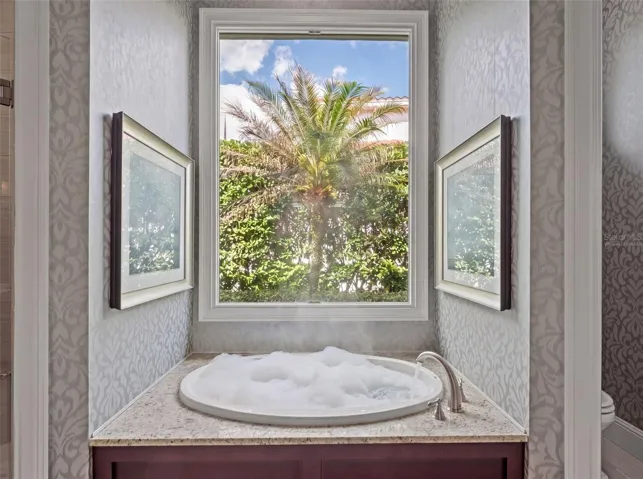 Virtually Staged Primary Tub
