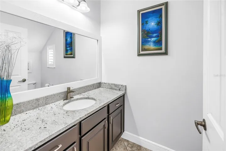 First Floor 1/2 Bathroom