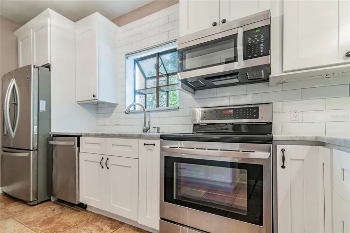 Kitchen & Wine Bar