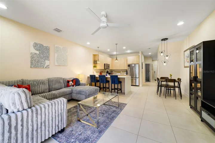 Open concept main living.